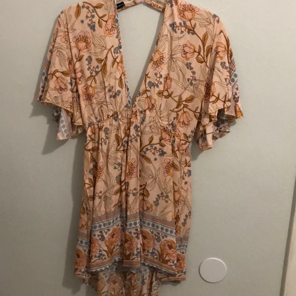 Romper - Picture 1 of 4